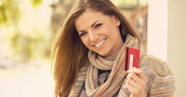 BahnCard Kundin mit Einlösung der BahnBonus Punkte